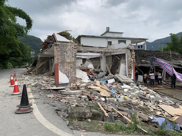 四川地震最新消息，自然之旅寻求内心平和与宁静